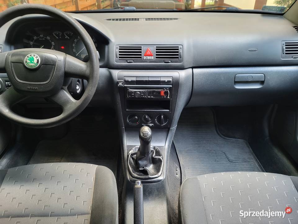 Skoda Octavia Tour 16 MPI LPG I rej 2010 Łódź