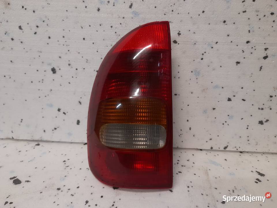 Lampa tylna lewa tył lewy Valeo Opel Corsa B 5D Wyszków