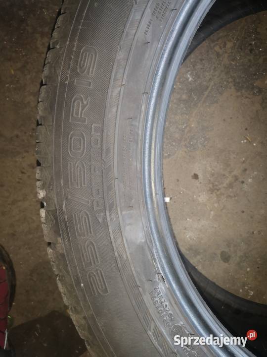 Opona zimowa Nokia tyres 255 50r19 Trzyciąż