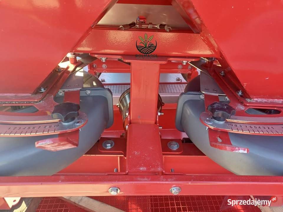 Rozsiewacze do nawozów STRUMYK 200 500 l Dostawa Kalwaria Zebrzydowska
