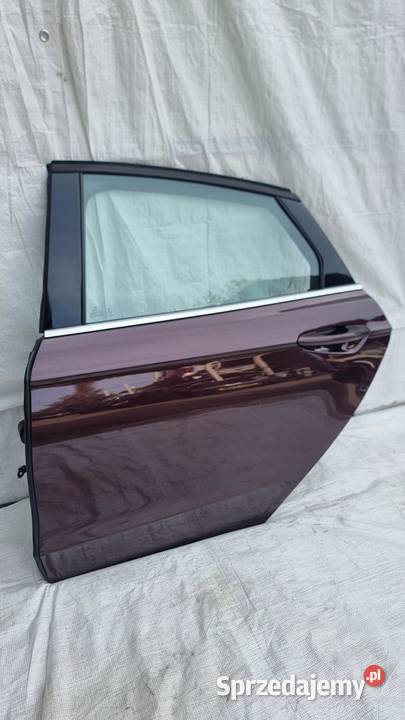 FORD MONDEO MK5 DRZWI LEWE TYLNE TYŁ HB osobowe