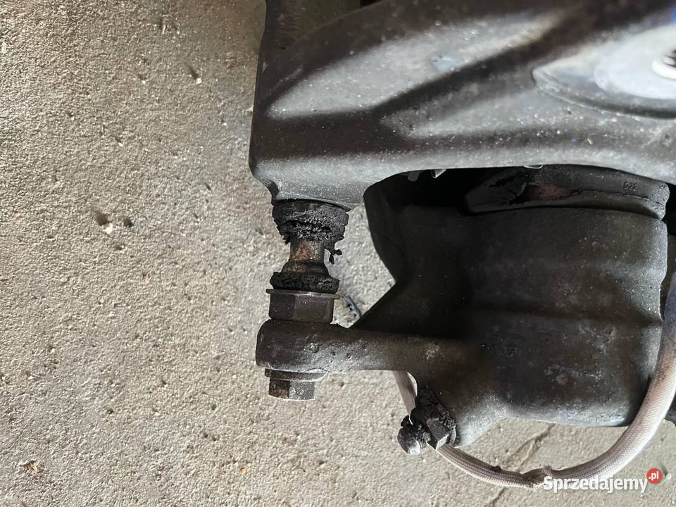 Komplet Hamulcy przód z Golfa 8r