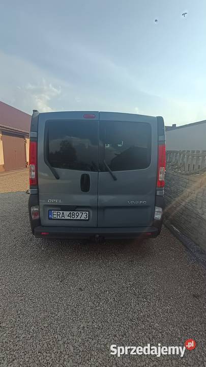 Sprzedam OplaVivaro łódzkie Górka