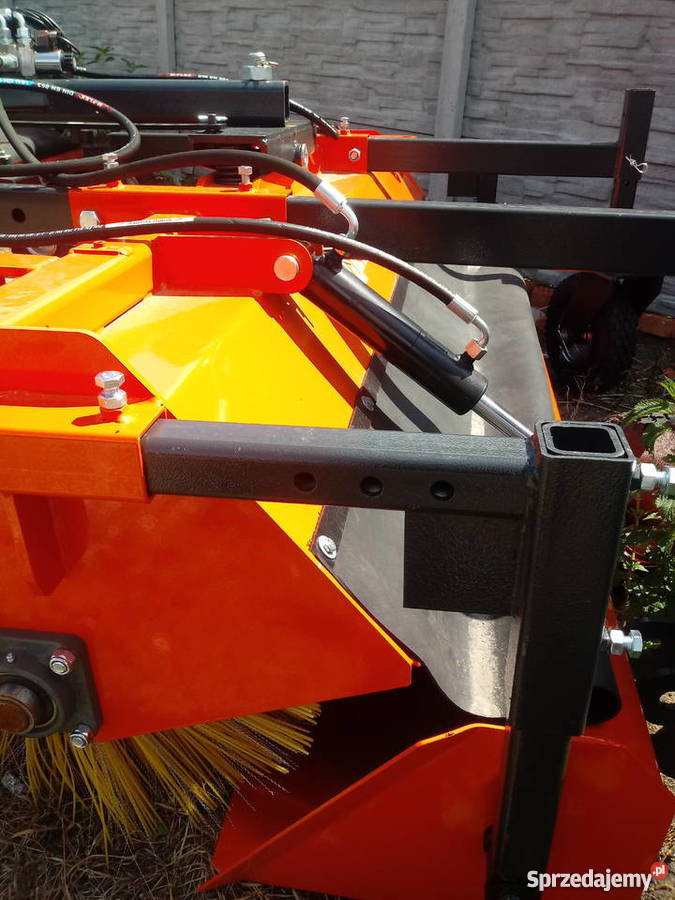 Zamiatarka 24m Metal Technik zaczep 3w1 tuzeuro Działdowo sprzedam