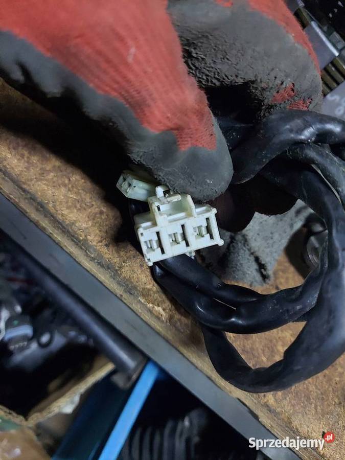 Yamaha FZS 600 Fazer iskrownik stojan alternator dolnośląskie Jelenia Góra