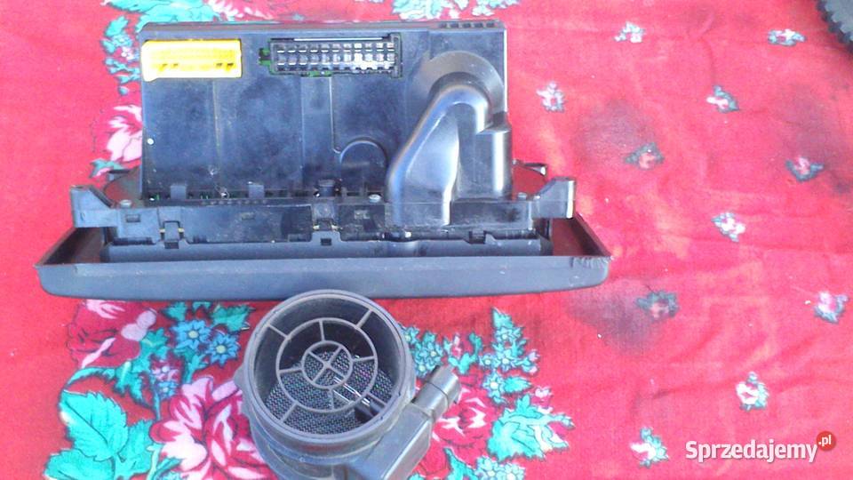 Przepływomierz powietrza Vectra B Lift 18 16 V Łagów