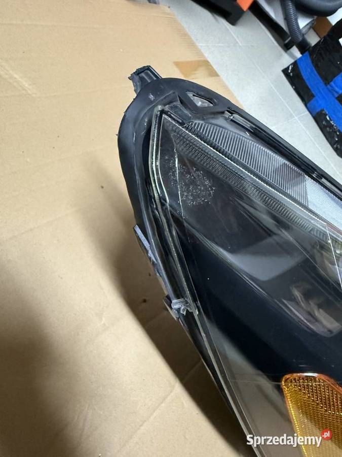 Lampa prawa FORD ESCAPEKUGA II LIFT oryginał Kolbuszowa Dolna sprzedam