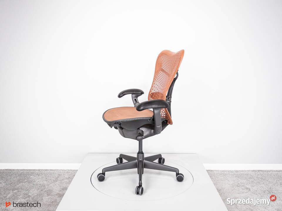 Fotel biurowy Herman Miller Mirra ceglasty Fotele i krzesła obrotowe sprzedam