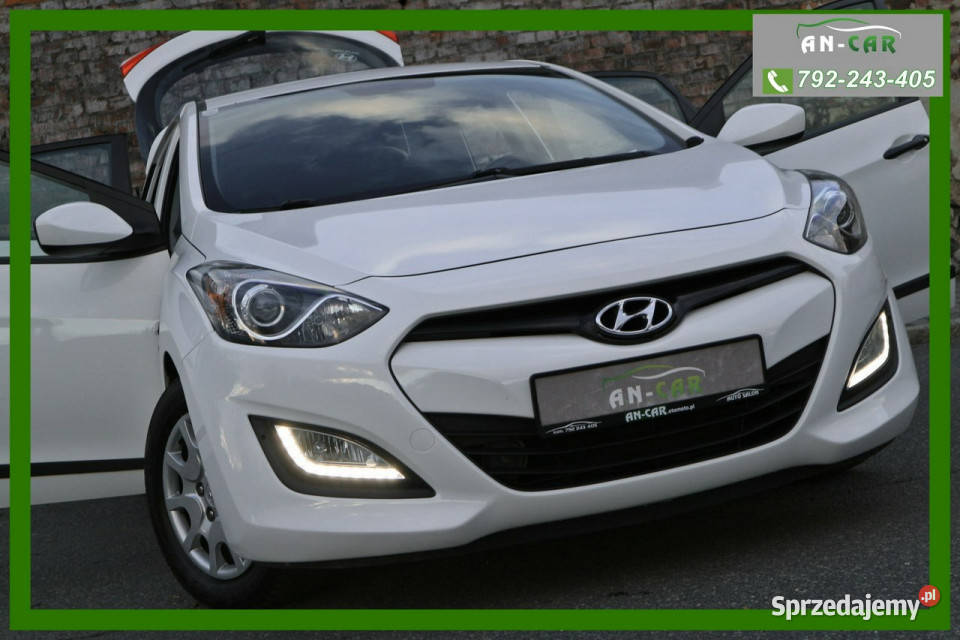 Hyundai i30 20lecie HyundaiLampy LEDCzujniki Bytom sprzedam