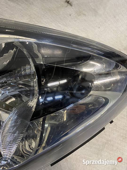 Lampa prawy przód Fiat Punto Evo 09 śląskie Jasienica