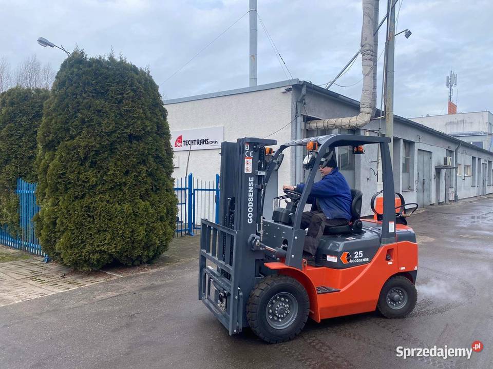 Gazowy wózek widłowy NOWY 25 T Triplex LPG Gdynia