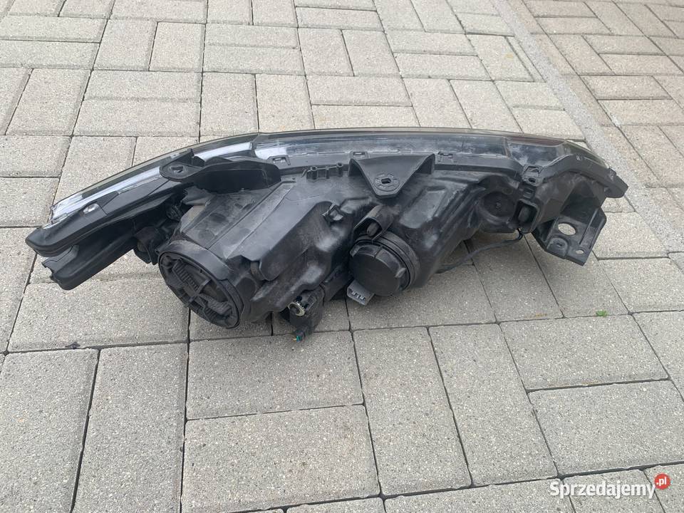 Lampa Prawa Mitsubishi Outlander Lampy przednie Pleszew