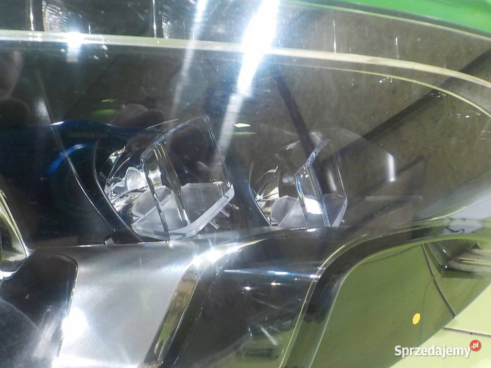 PEUGEOT 308 II GT 12 B AUT 16r HB 5D lampa prawa Suków