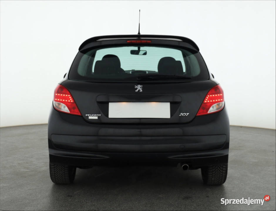 Peugeot 207 16 16V benzyna
