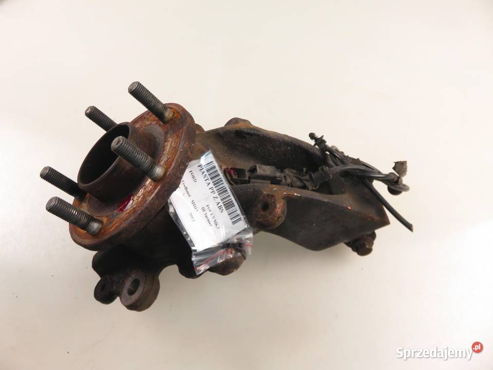 ZWROTNICA PIASTA PRZEDNIA PRAWA FORD FOCUS MK3