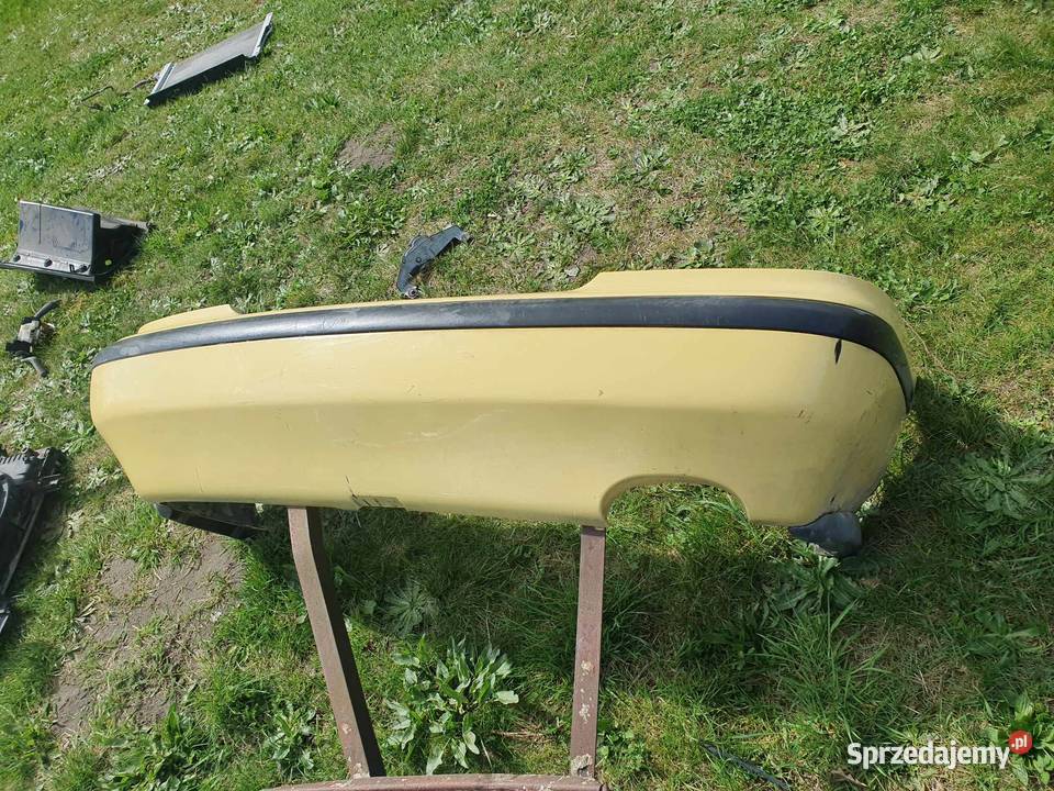 Zderzak tylny tył Volvo v40 9600 żółty 24811 Kraków