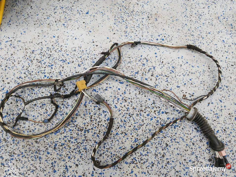 Oryginalna Wiązka instalacyjna klapy bagażnika osobowe Materiały instalacyjne Części samochodowe