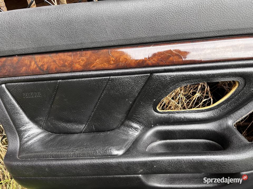 BOCZKI DRZWI KOMPLET BMW E38 SKÓRA Rok produkcji 1996 Pilzno sprzedam