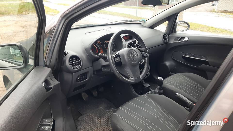 Opel Corsa 12 16V Benzyna Klima Zadbana Opłacona poduszka powietrzna Corsa Kraśnik sprzedam