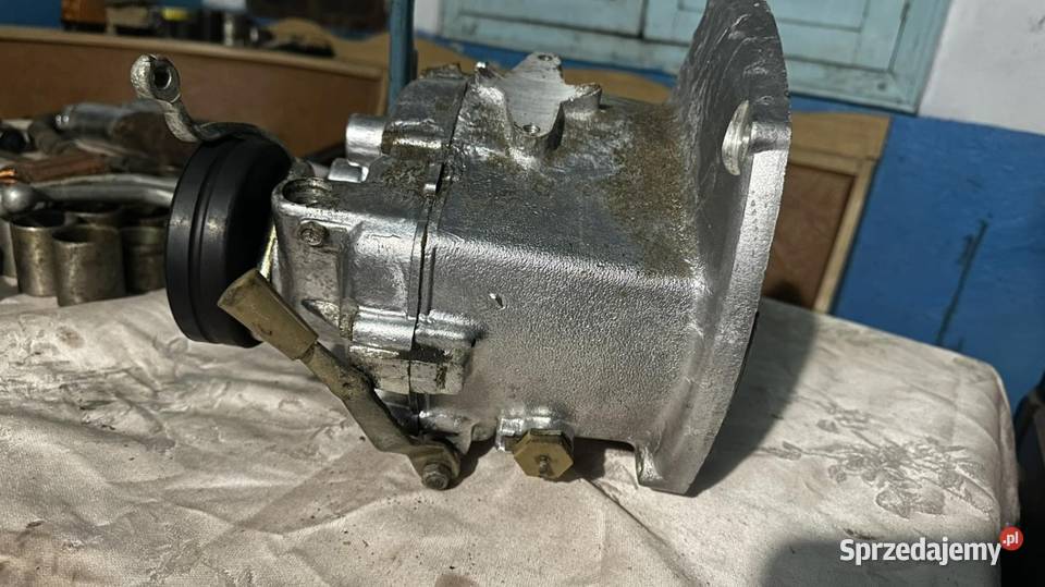 Skrzynia biegów z wolną jedynką Dniepr MT K650 Leszno