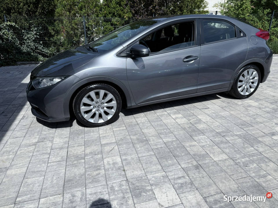 Honda Civic 18 V TEC Zadbana Serwisowana z klimatyzacja