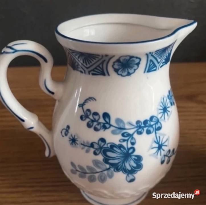 Zestaw niemiecka porcelana dzbanuszek i mlecznik dolnośląskie Wałbrzych