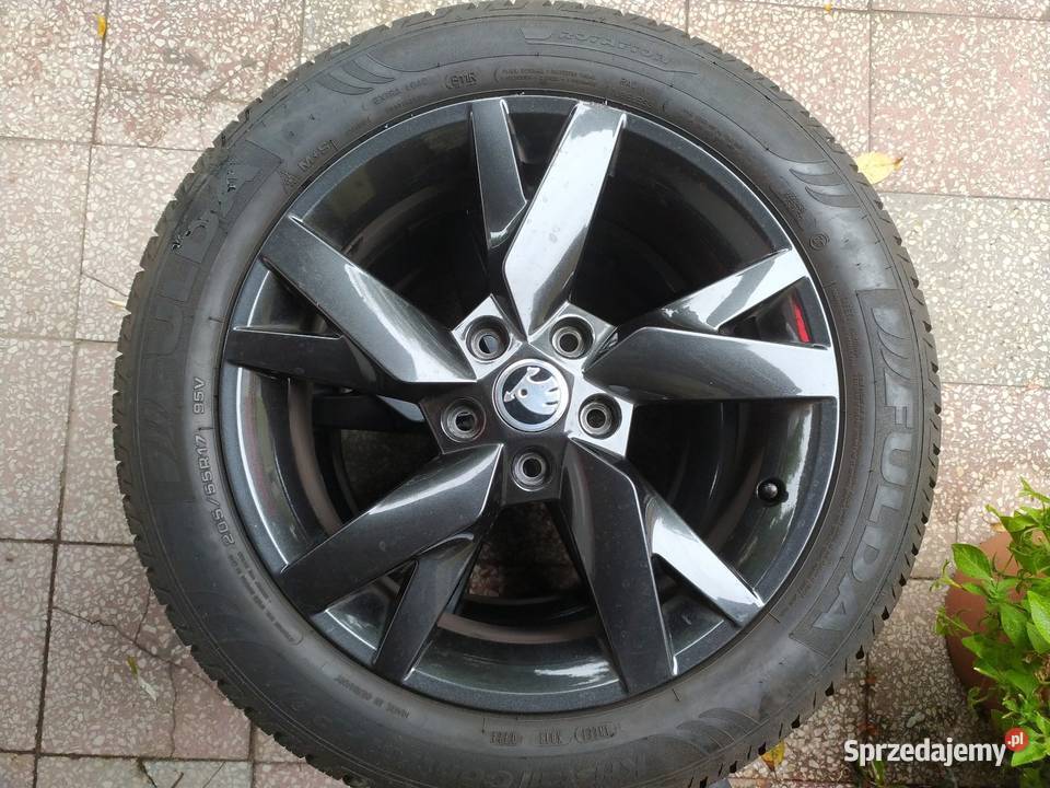 Oryginale felgi Skoda Lyra 17 opony zimowe pomorskie Bytów