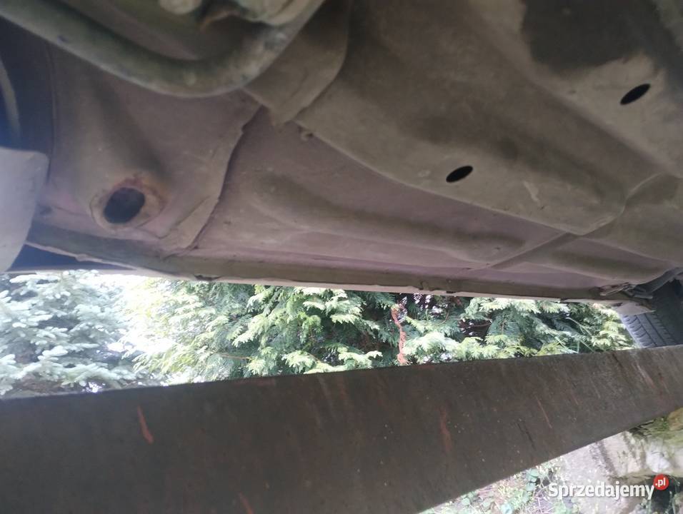 samochód na sprzedaż nieuszkodzony Przydroże Małe