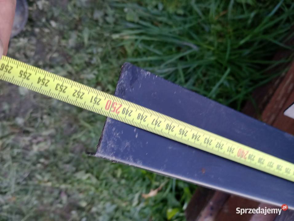 Kątownik 60x40x2 25 m na regał półki Bobrek