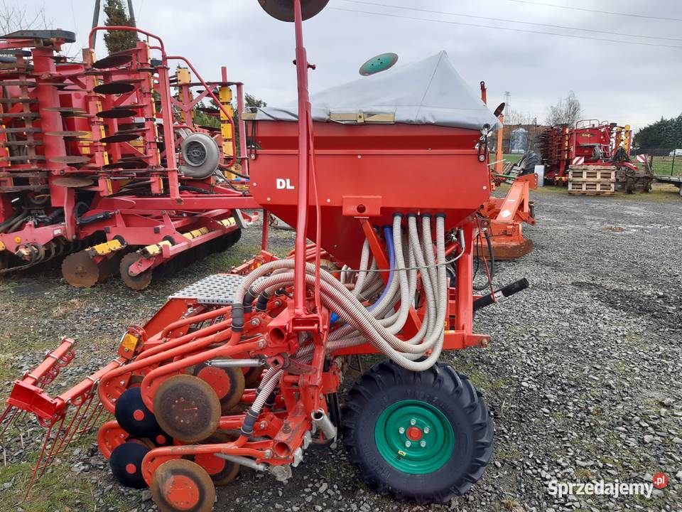 Siewnik zbożowy Accord talerzowy Legnica