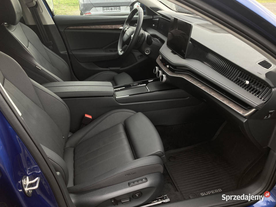 Skoda Superb Skoda Superb LK 4x4 Salon ASO fv23
