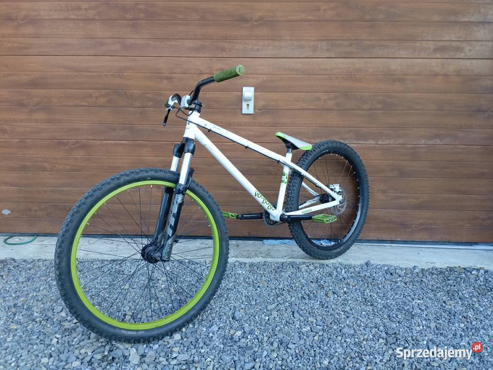 rower dirt voodoo manitu circus doinwestowany Sport i Wypoczynek