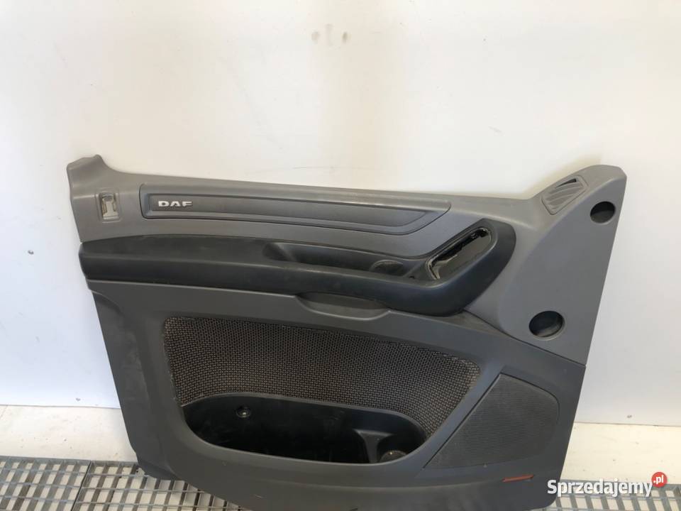 BOCZEK DRZWI LEWY PRZÓD DAF XF Ciągnik siodłowy Tapicerki samochodowe
