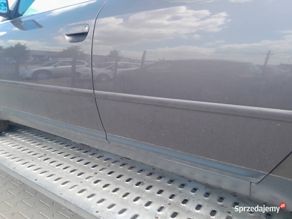 Audi A6 24 benzyna 163 98r Kombi z de