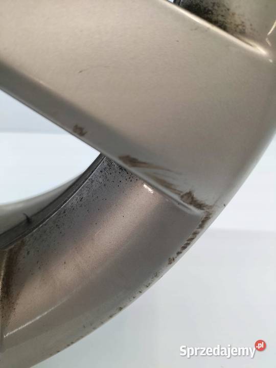 FELGA ALUMINIOWA R17 5X112 ET40 OC57MM 7JX17H2