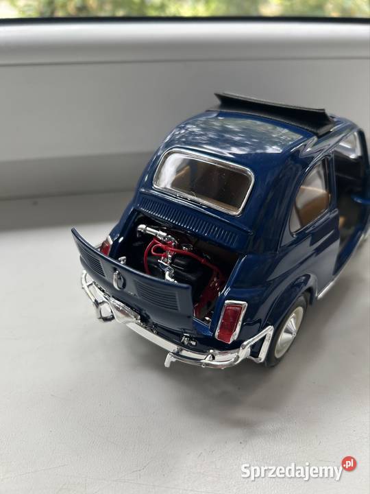 Bburago Fiat 500L 1968 Model samochodu w skali Jaworzno