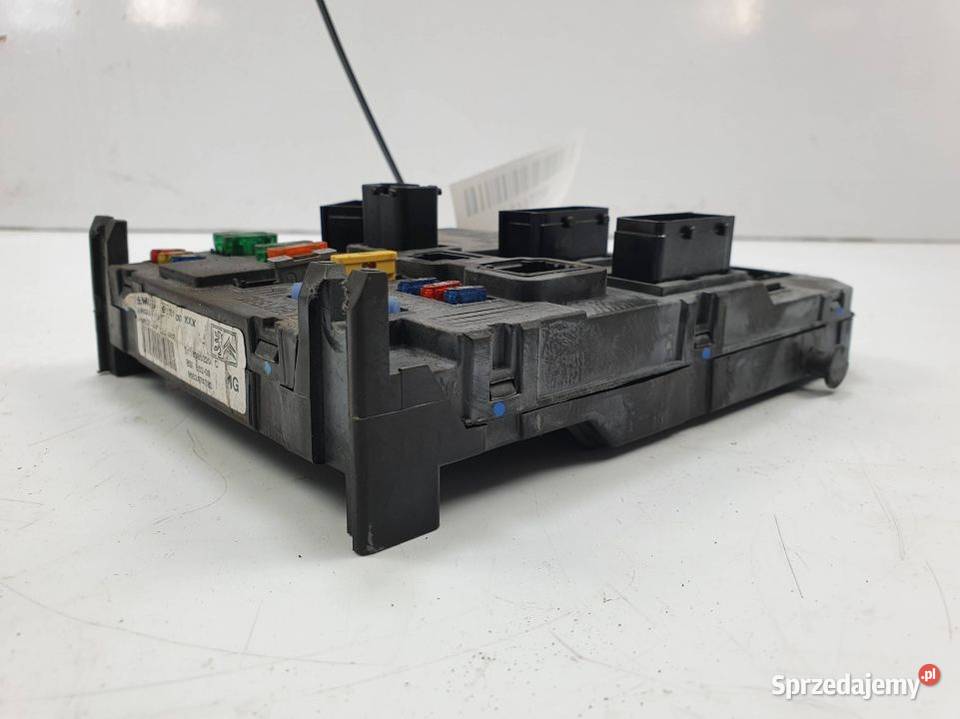 SKRZYNKA BEZPIECZNIKÓW PEUGEOT 206 9652474780 Lipno