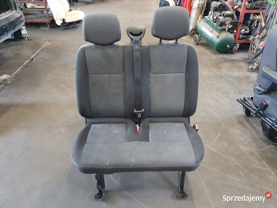 FOTELE KANAPY OPEL MOVANO III L3H2 RWD Motoryzacja Lipno sprzedam