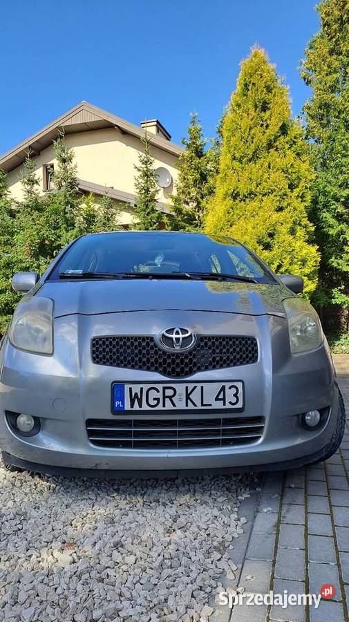 Toyota Yaris 13 benzyna Klimatronik Rok produkcji 2006 mazowieckie Grodzisk Mazowiecki