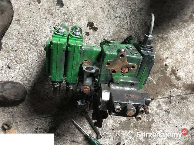 Rozdzielacz John Deere CZĘŚCI Rolnictwo Jastrzębniki
