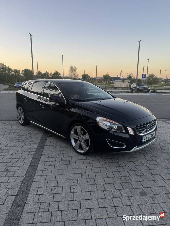 Volvo Volvo V60 20 D3 163 SUMMUMSalon Polska małopolskie Stary Sącz