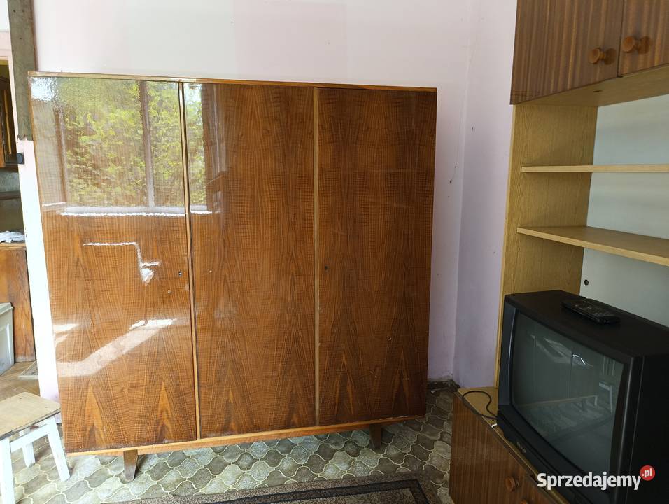 Szafa ubraniowa Busko-Zdrój