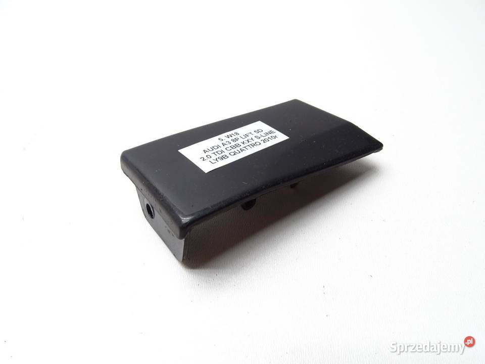 LISTWA BŁOTNIKA LEWY PRZÓD 8P0853991 AUDI A3 8P osobowe