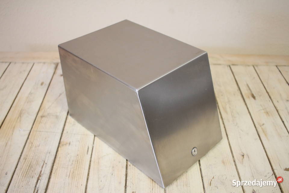 Metalowy dyspenser serwetnik na chusteczki śląskie Pszczyna