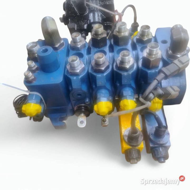 Rozdzielacz hydrauliczny A0410080242 Rexroth JCB wielkopolskie sprzedam