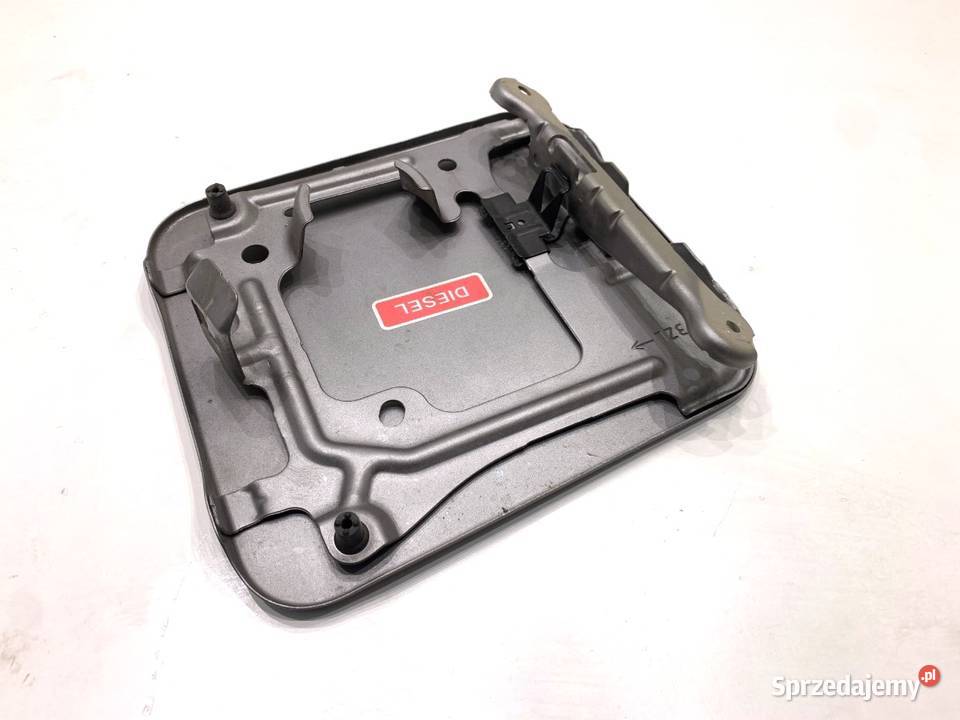 KLAPKA WLEWU PALIWA NISSAN PULSAR Hatchback Grey