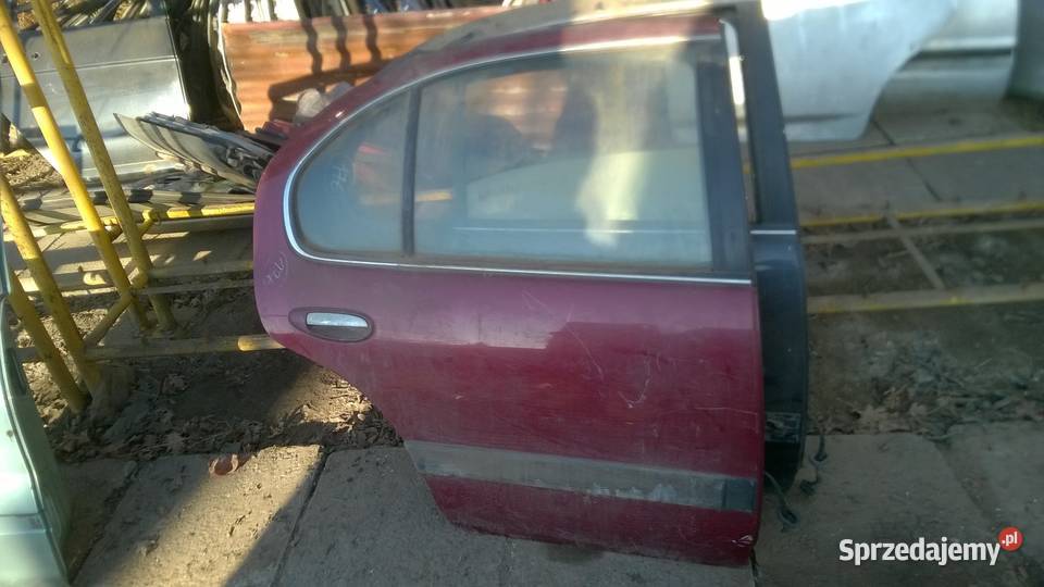 NISSAN MAXIMA QX 1995 1998 DRZWI PRAWE tył Części samochodowe Wrocław