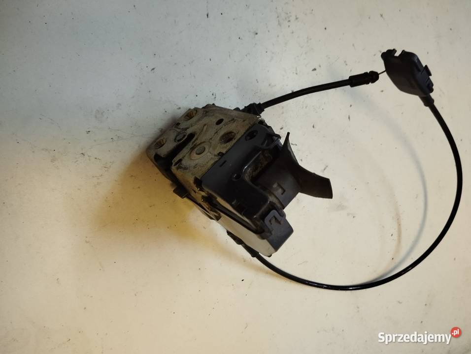 Zamek drzwi Renault Megane II 5D HB lewy przód 6 osobowe łódzkie