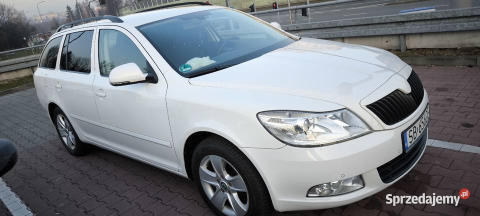 Skoda Octavia 2011r18b światła przeciwmgielne Bielsko-Biała