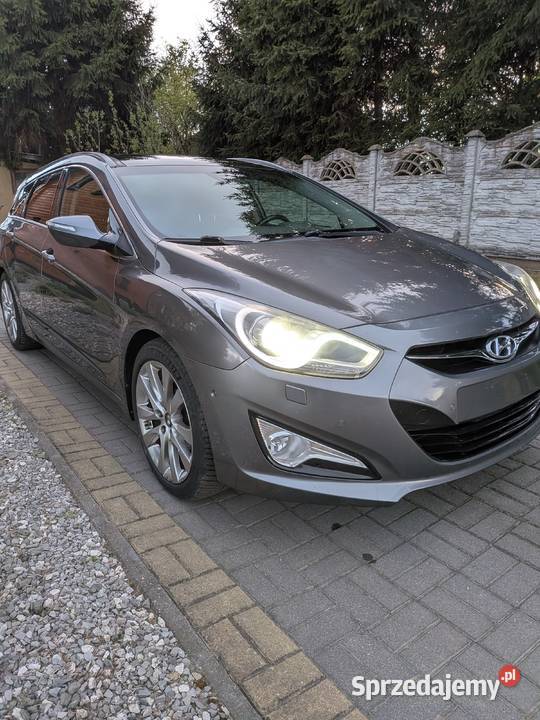 Hyundai i40 Premium benzyna automat panorama skóra Xenon hak